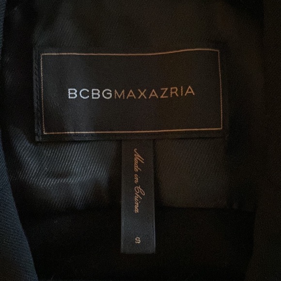 BCBGmaxazria Black Tuxedo Long Vest. 2 inside Pockets, 3 outer Pockets. - Picture 3 of 6
